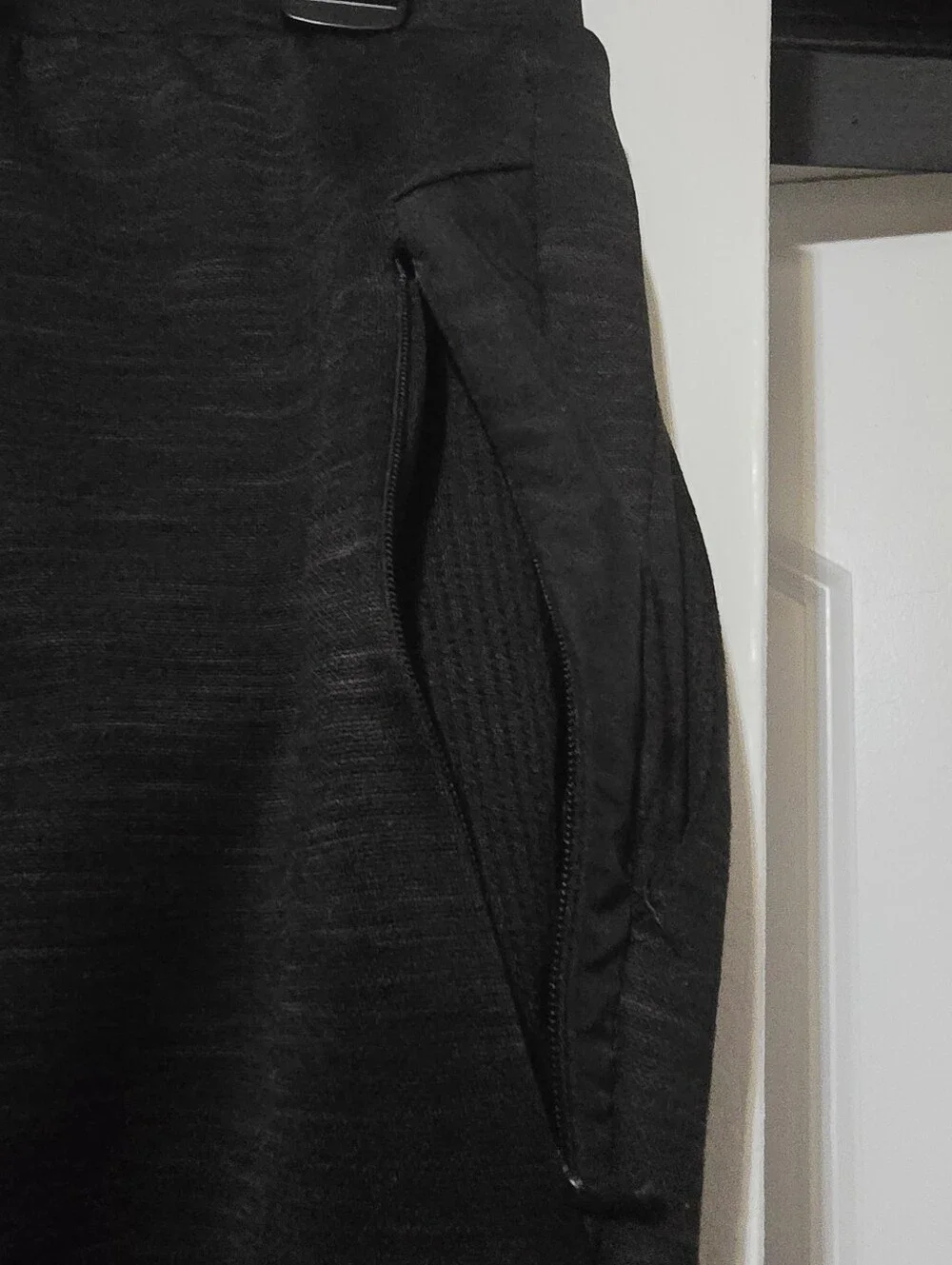 Fila Men's Black Activewear Jogger Sweatpants w Logo - Size Medium